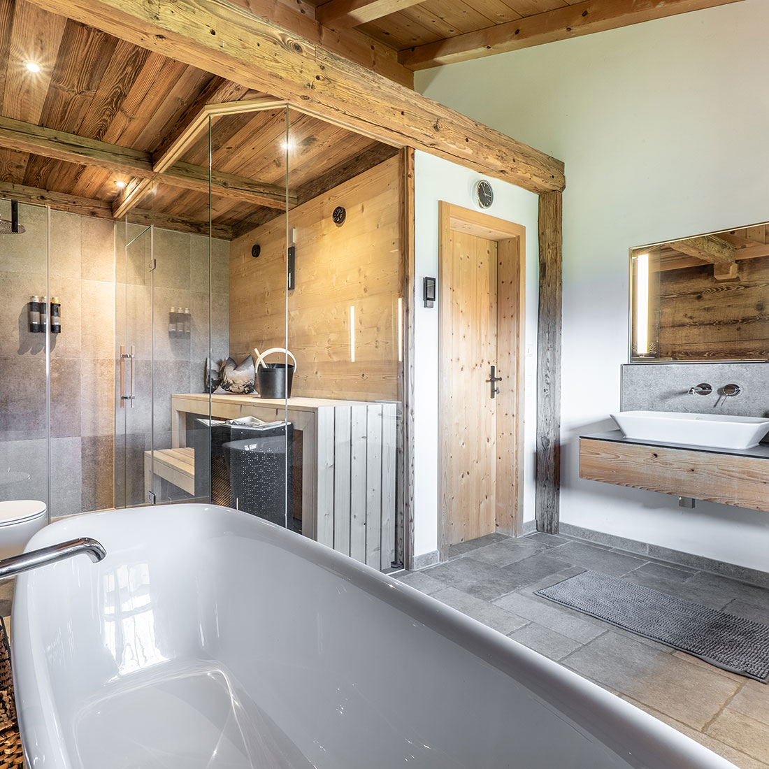 Paul-Wenig-Sauna-und-Wellnessanlagen-Saunabereich-im-badezimmer